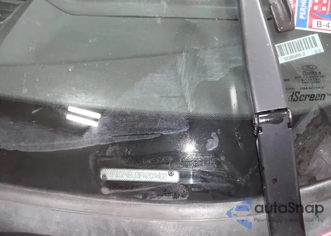 2015 Ford Fiesta Se z USA, uszkodzony, nr VIN 3FADP4BJ3FM209402